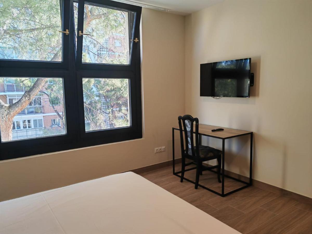 אלקאלה דה הנארס Apartahotel Golden Alcala מראה חיצוני תמונה
