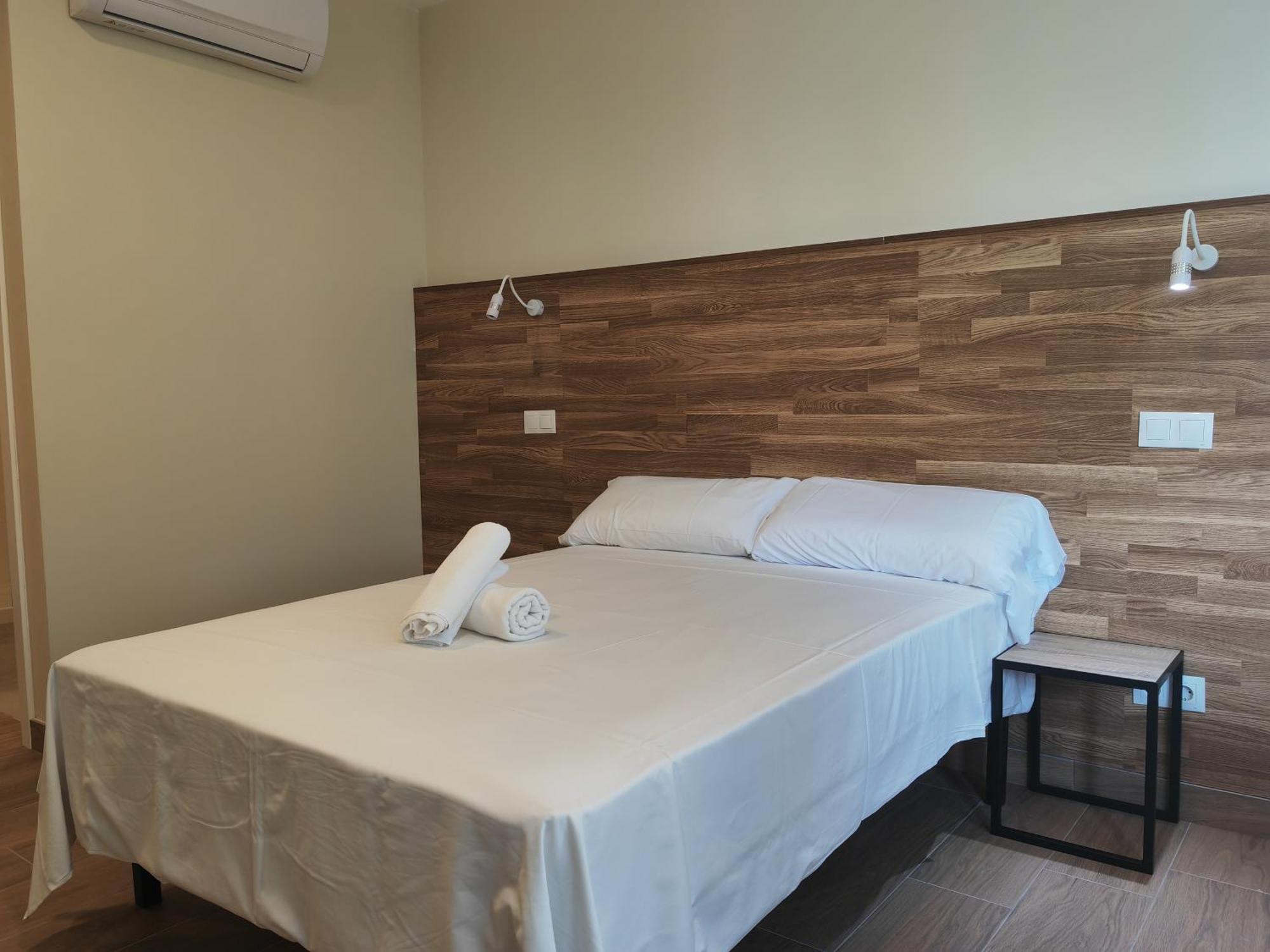 אלקאלה דה הנארס Apartahotel Golden Alcala מראה חיצוני תמונה